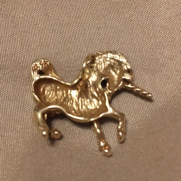 SALE! Vtg Diamond Cut Unicorn Pendant Solid 14k! - Picture 2 of 4